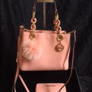 Authentic Michael Kors  Cynthia Satchel Saffiano